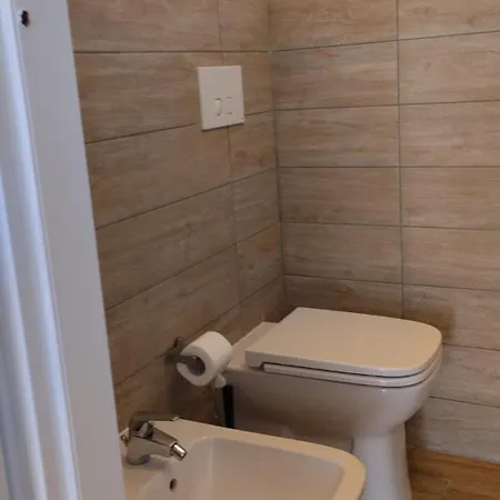 E Cavallerizza Konukevi 3*