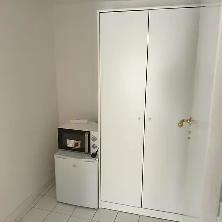 Konukevi E Cavallerizza 3*