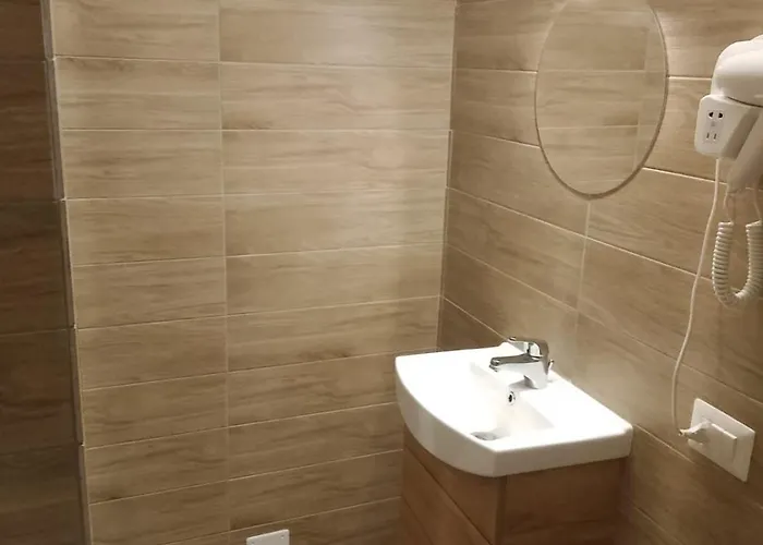 E Cavallerizza 3* Naples