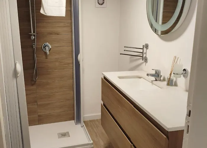 E Cavallerizza 3* Naples