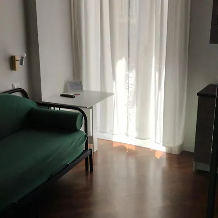 E Cavallerizza Neapel