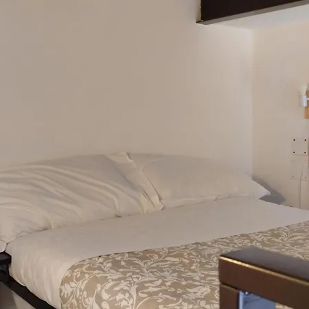 E Cavallerizza Pensionat