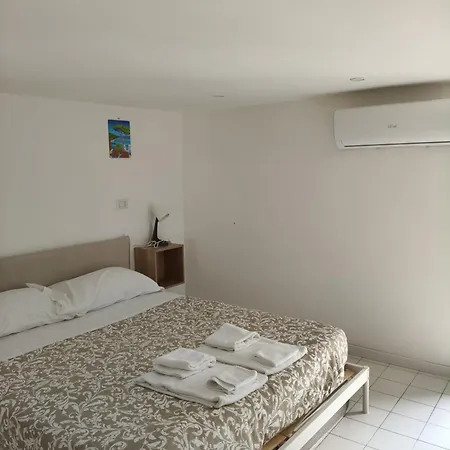 Pensionat E Cavallerizza Neapel